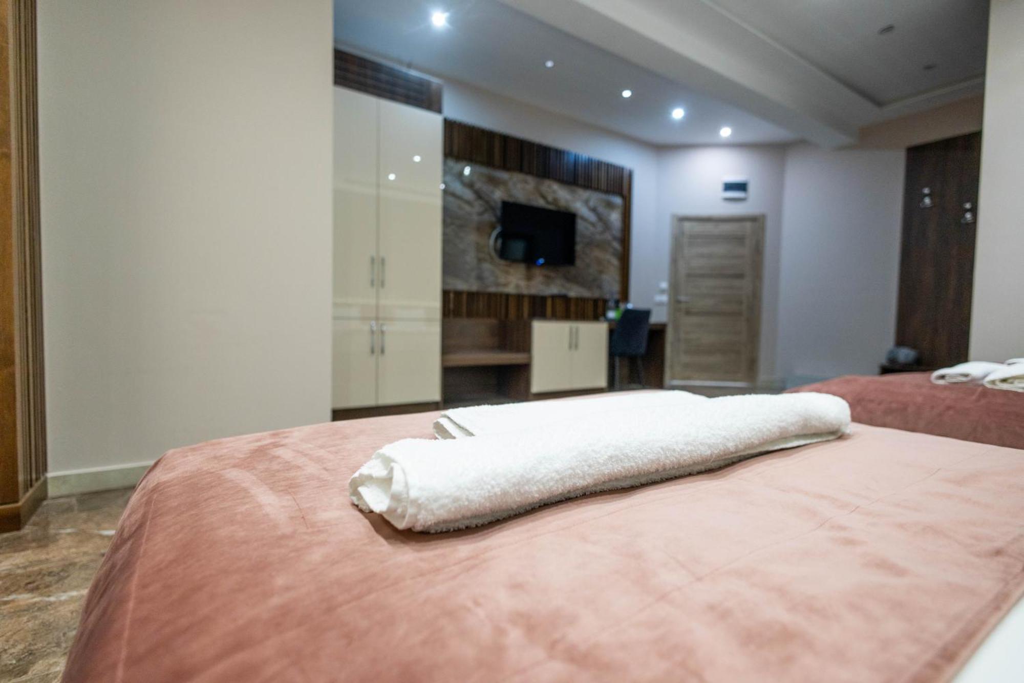 נובי פאזאר Aqua Spa Termale מראה חיצוני תמונה